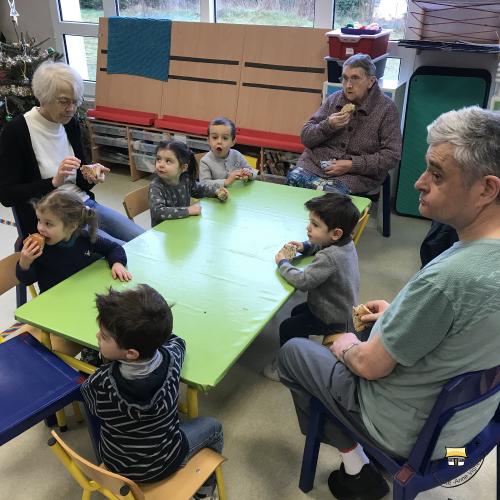 Fête de l’épiphanie avec les résidents de la maison de retraite